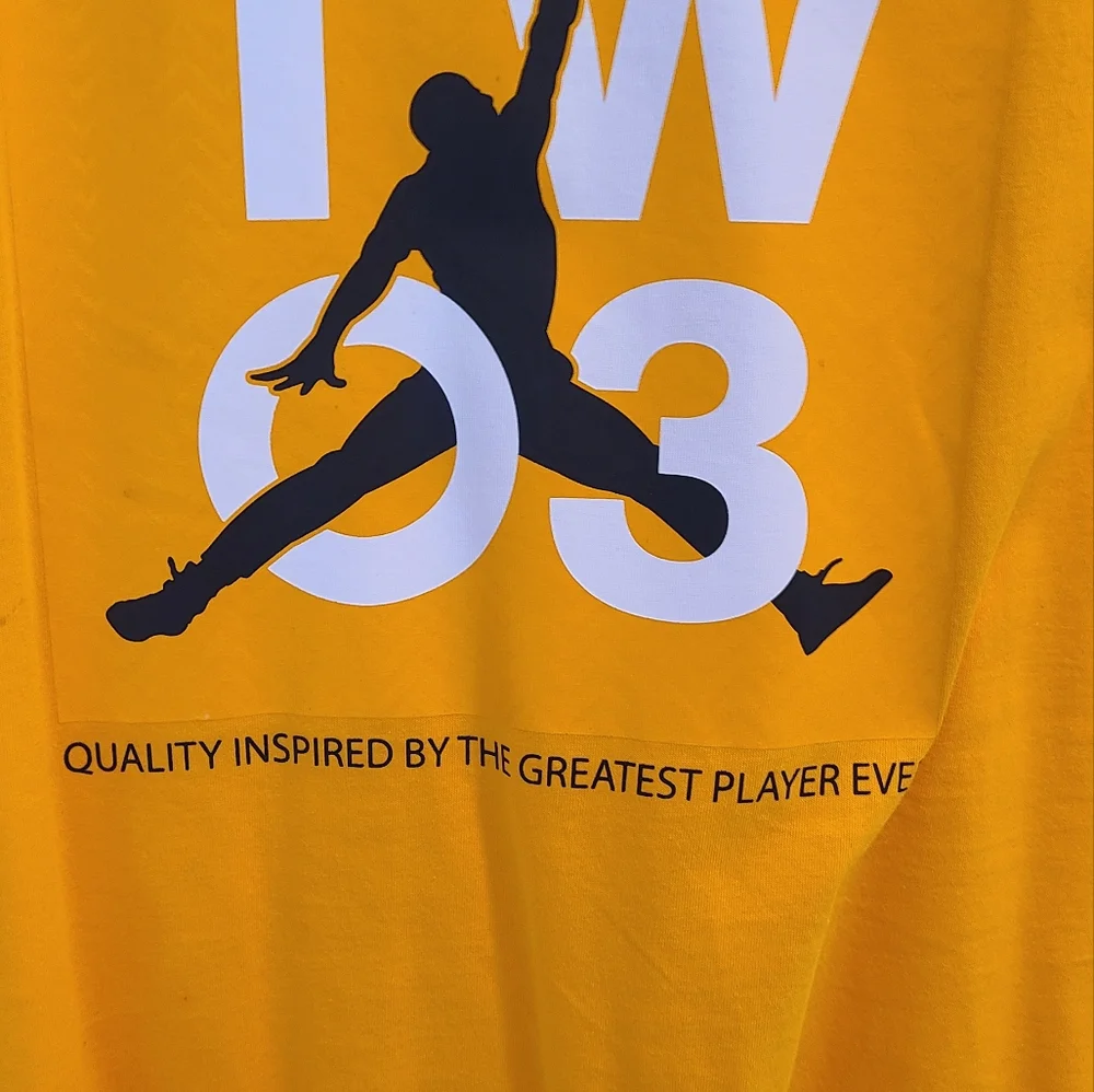 Michael Jordan shirt - Picture 2 of 3